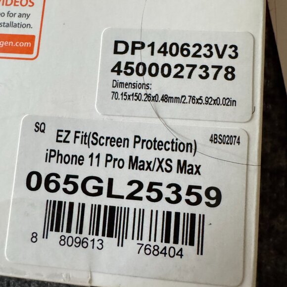 4 total IPHONE 11 Pro Max Screen Protectors Spigen & Spigen Privacy & Aliun - Picture 8 of 8